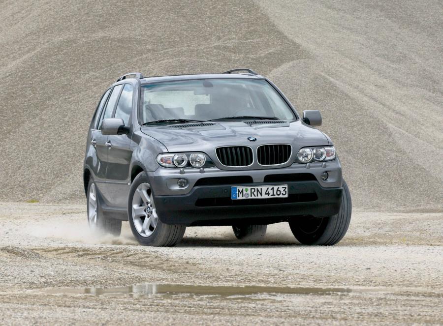  BMW X5 2004 года  (фото 11 из 45)